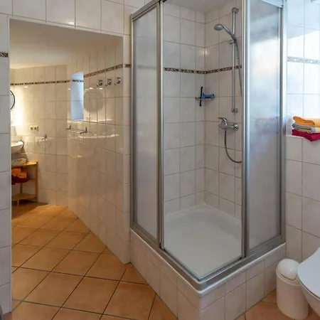 Bauernhof&Ferienwohnung An der Lay Kerpen  Zimmer foto