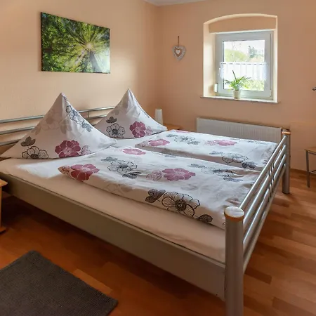 Bauernhof&Ferienwohnung An der Lay Kerpen  Zimmer foto